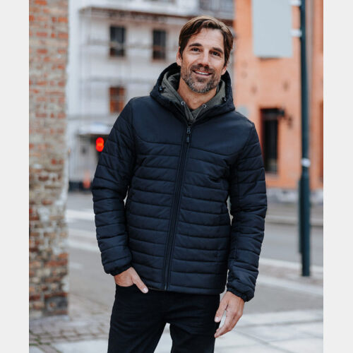 Nautilus quilted hooded jacket Thumbnail