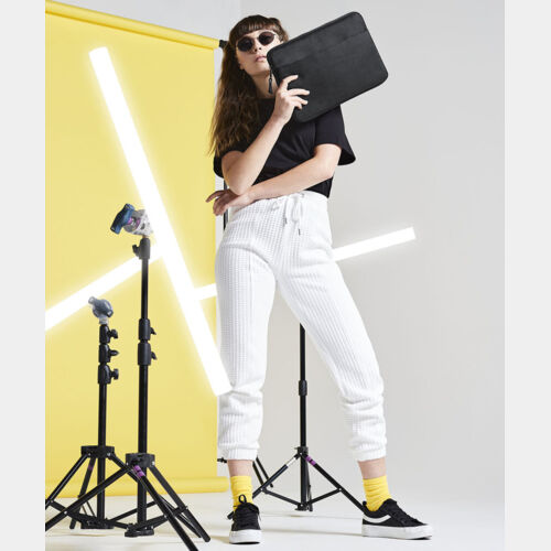 Essential 13" laptop case Thumbnail