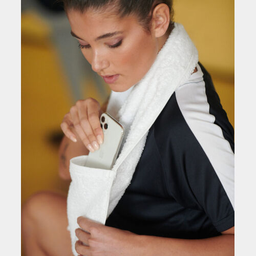 Luxury range pocket gym towel Thumbnail